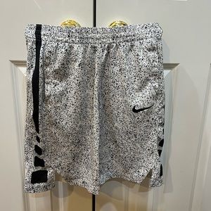 COPY - Nike White Shorts
